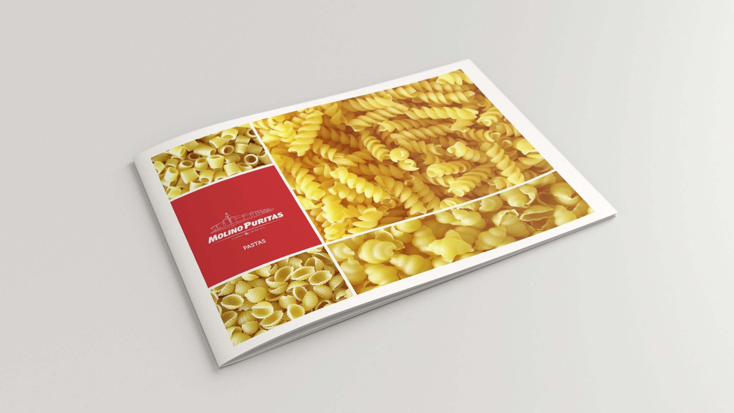 Catálogo de producto de Molino Puritas con fideos sobre fondo rojo y amarillo